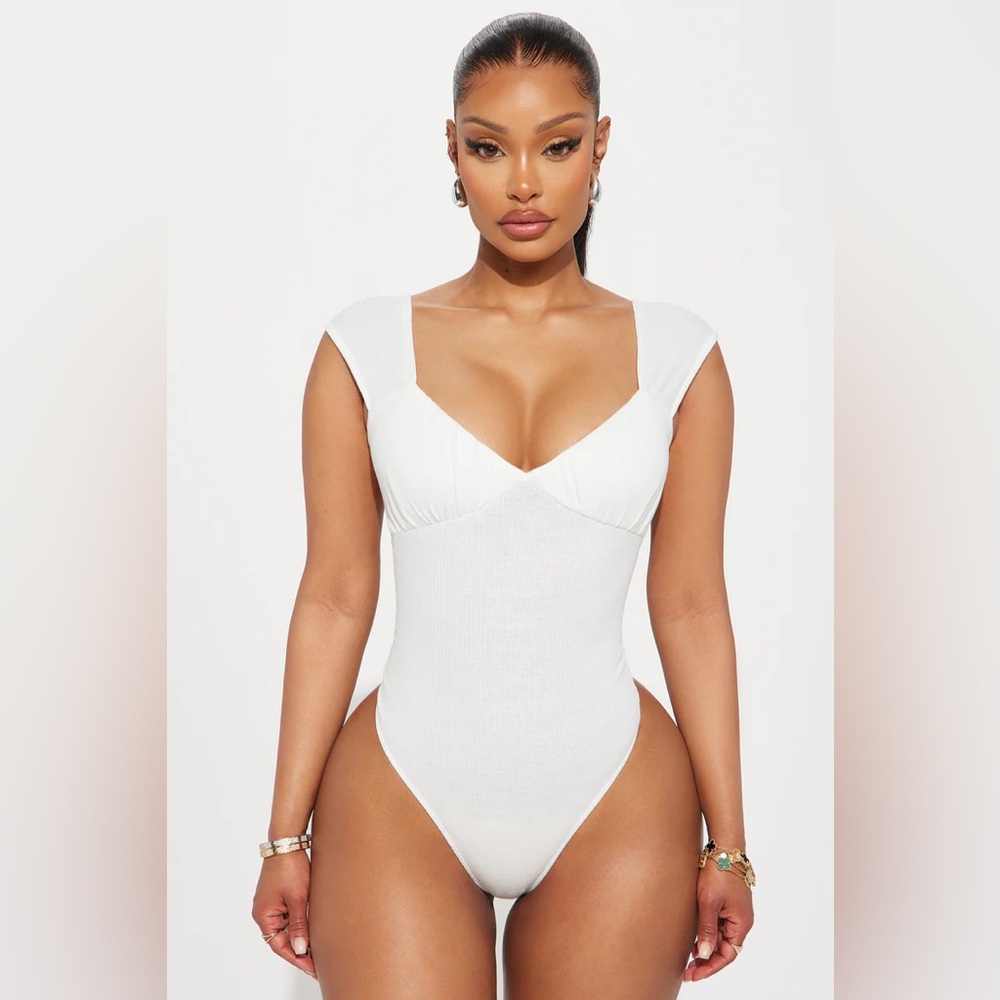 Brunching Hour Bodysuit - Ivory